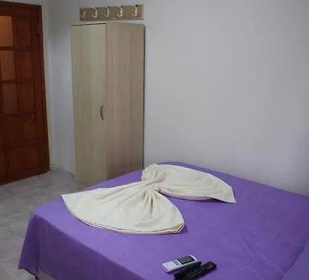 Volkan Senay Apart Avsa Adasi